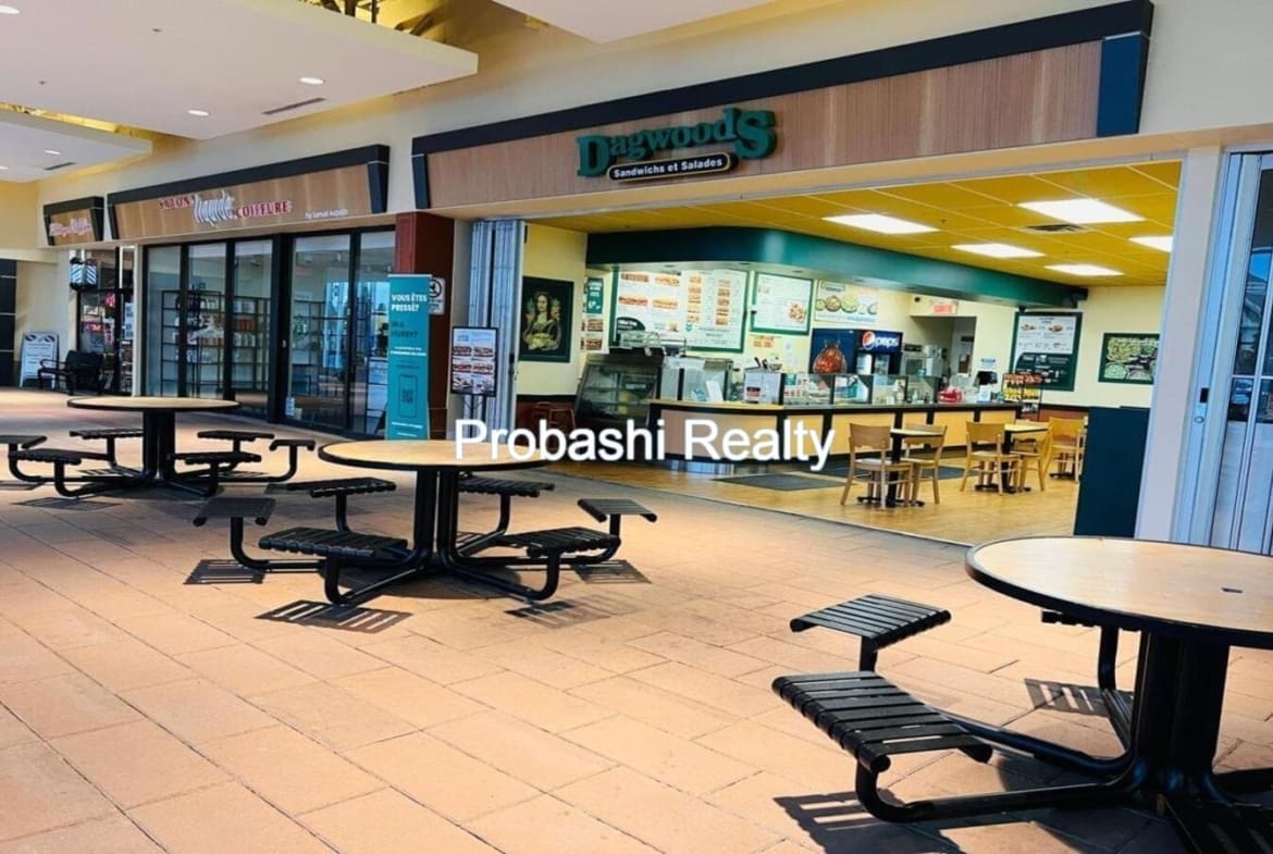 Dagwoods Restaurant for sale in Beaconsfield, Montreal