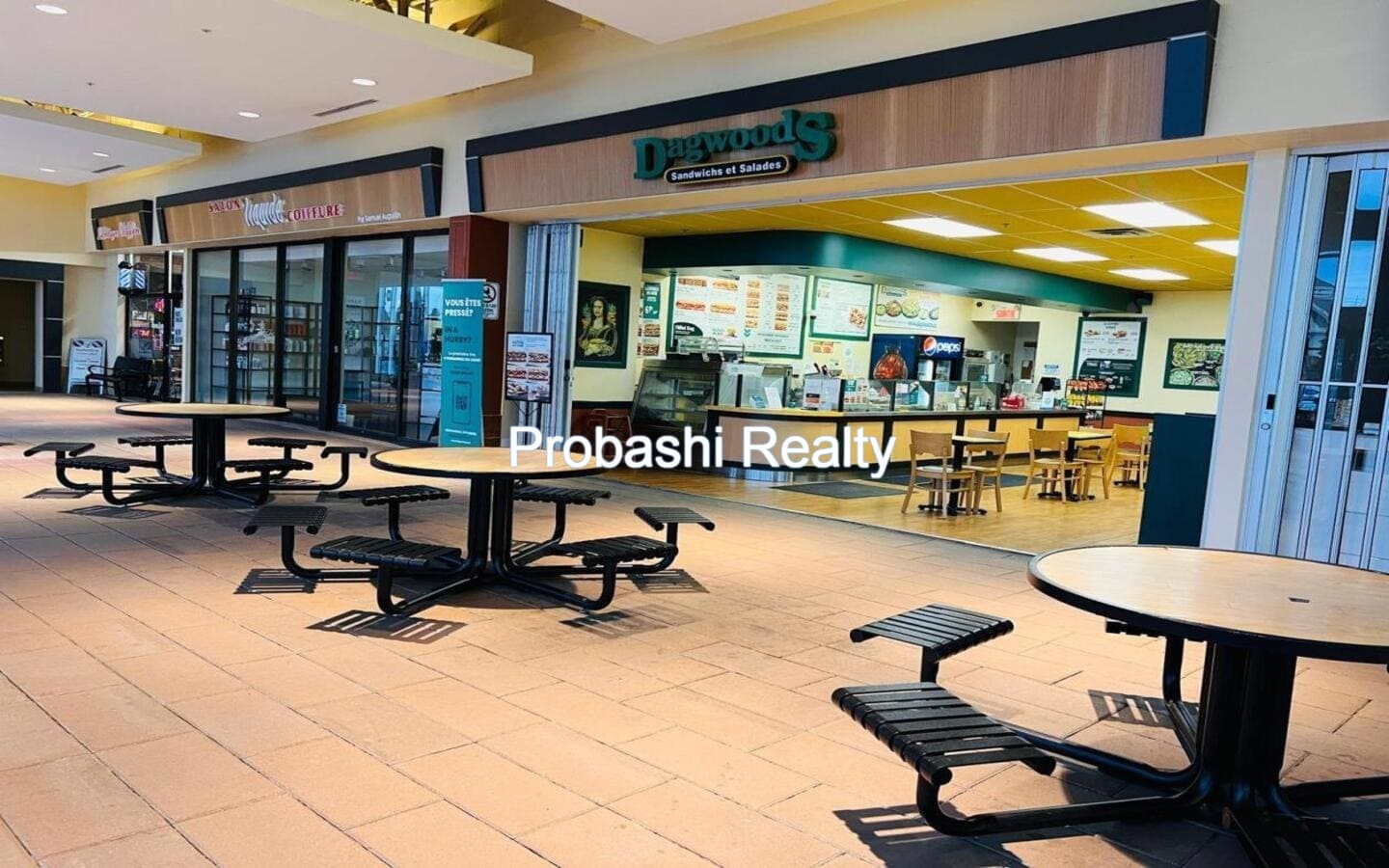 Dagwoods Restaurant for sale in Beaconsfield, Montreal