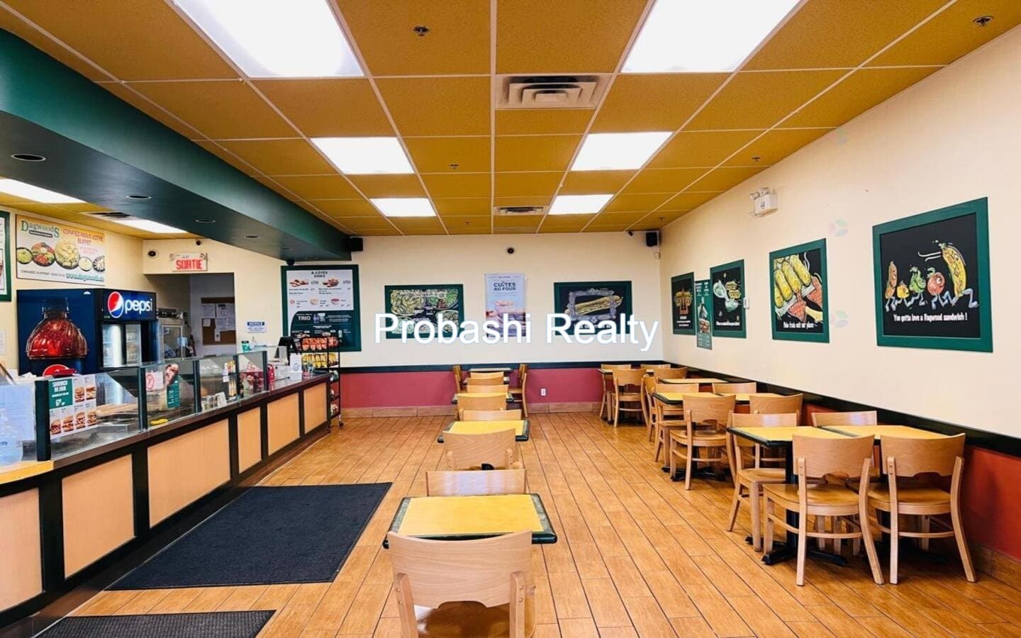 Dagwoods Restaurant for sale in Beaconsfield, Montreal