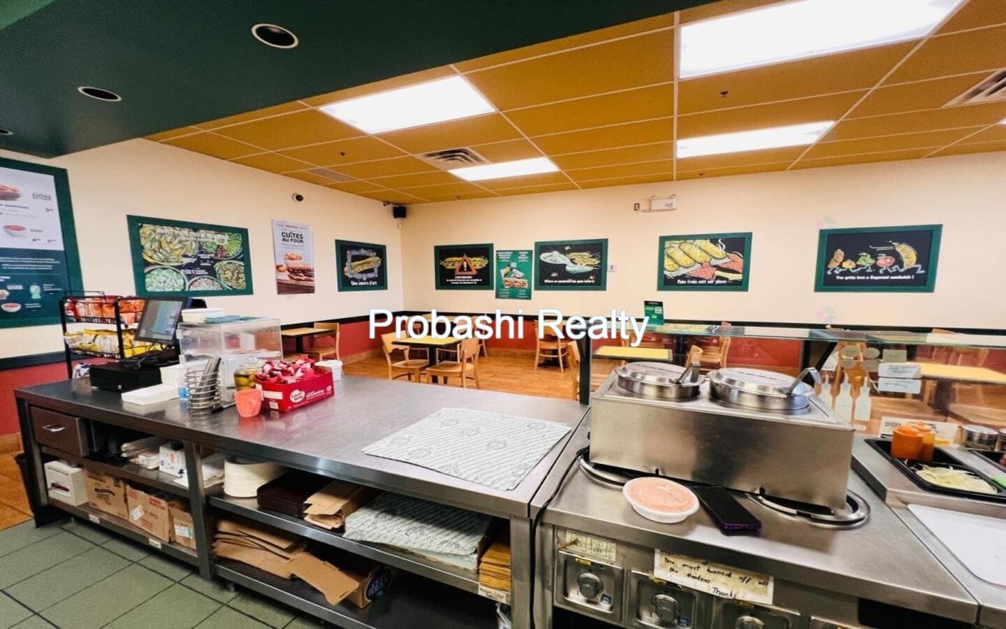 Dagwoods Restaurant for sale in Beaconsfield, Montreal