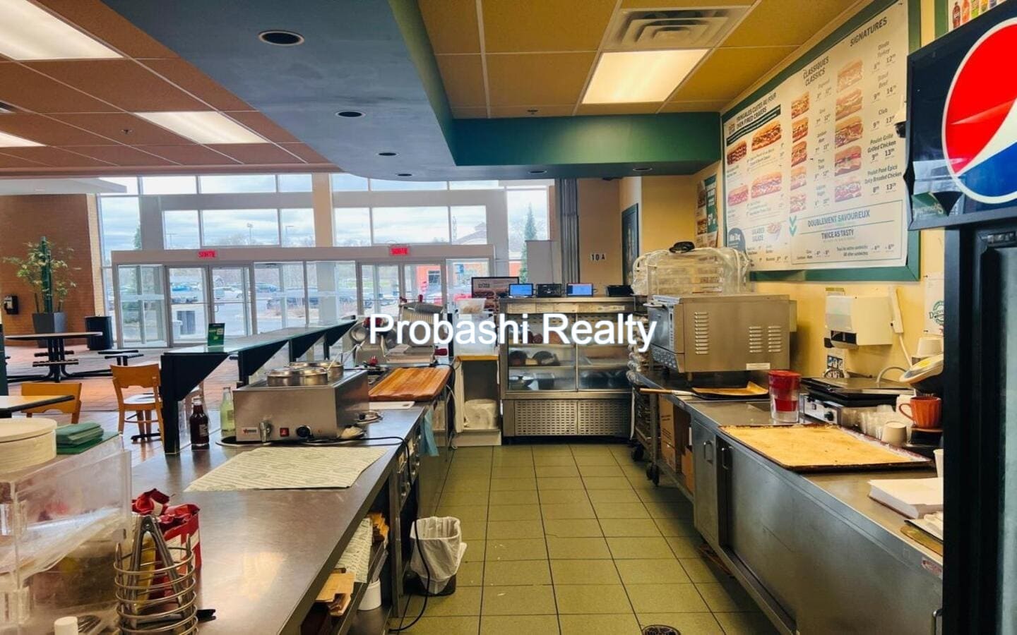 Dagwoods Restaurant for sale in Beaconsfield, Montreal