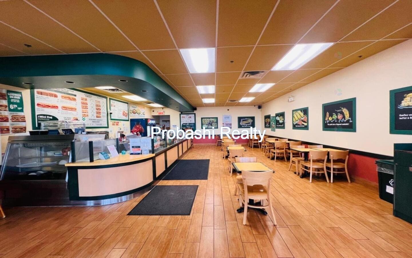 Dagwoods Restaurant for sale in Beaconsfield, Montreal